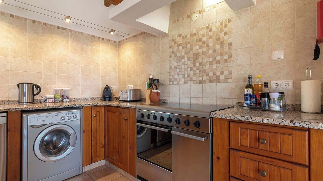 Photo of Kitchen in Lagoa e Carvoeiro