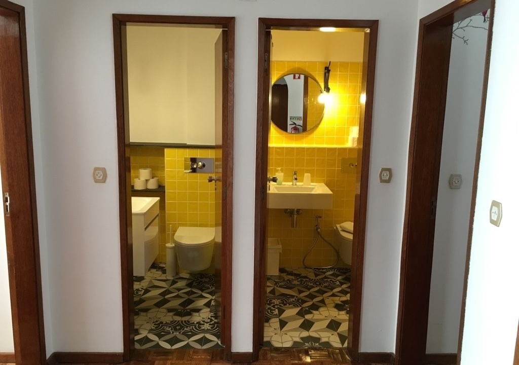 Photo of Bathroom in Faro City Centre