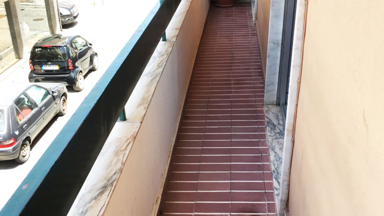 Photo of Patio Balcony in Faro City Centre