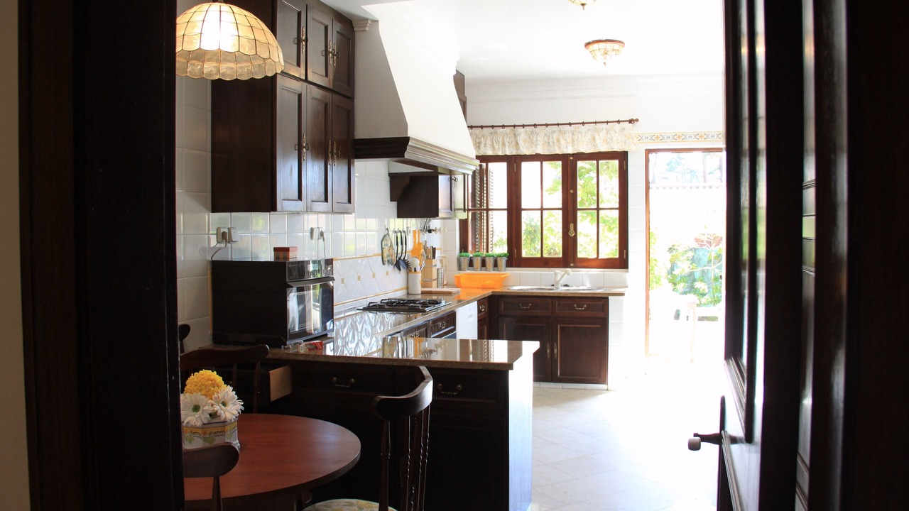 Photo of Kitchen in Colares