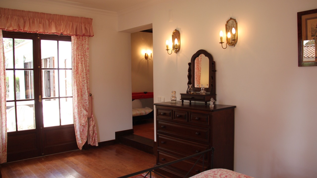 Photo of Bedroom in Colares