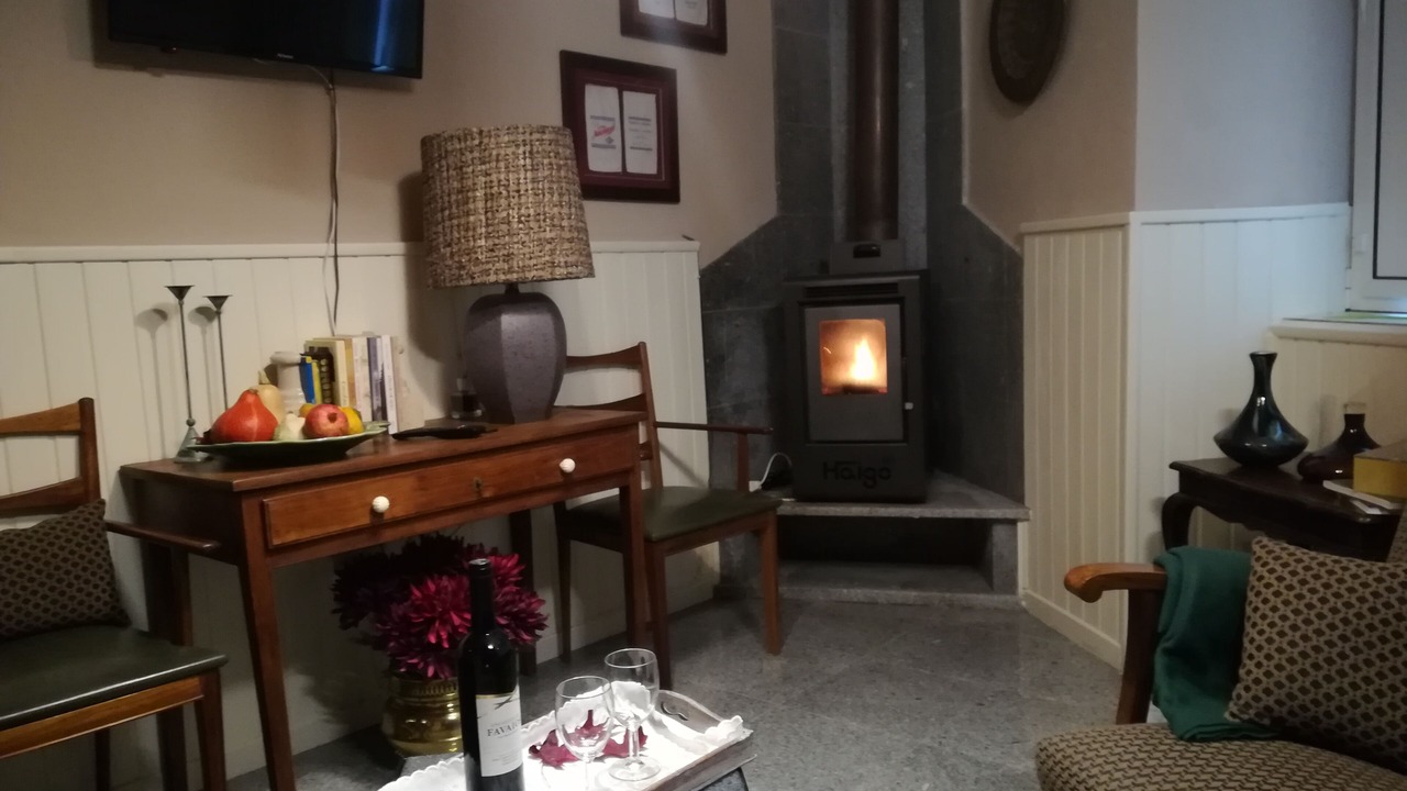 Photo of Livingroom in Almeida