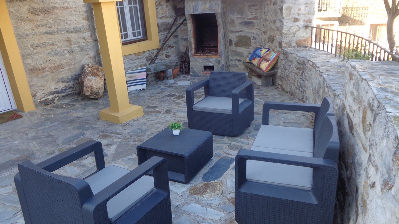 Photo of Patio Balcony in Proenca-a-Nova