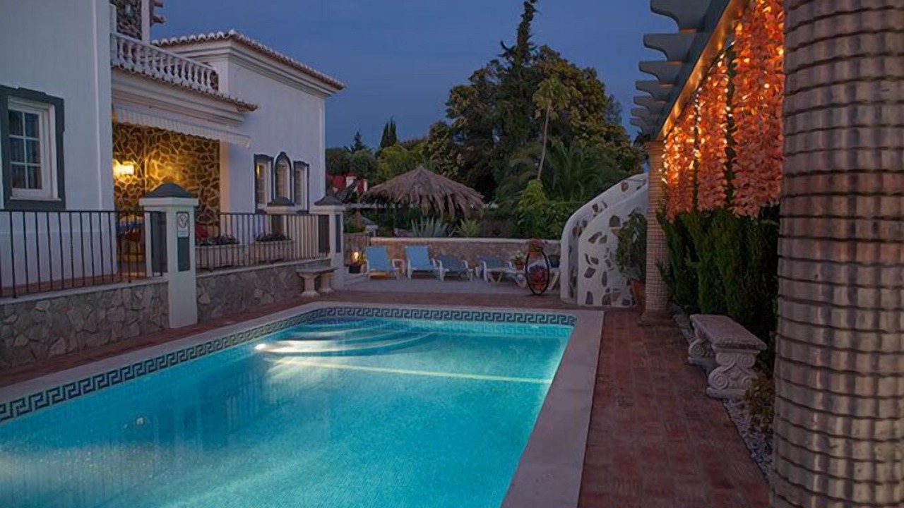 Photo of Outdoor in Porches