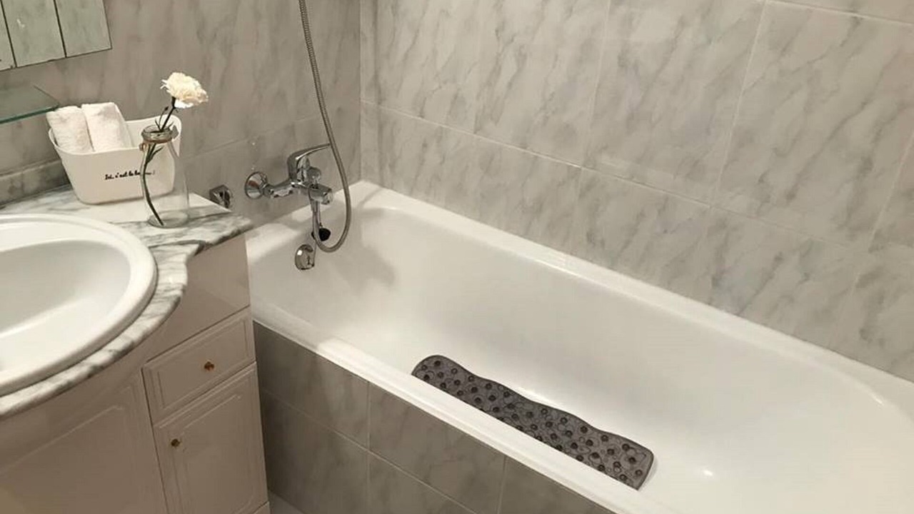 Photo of Bathroom in Gulpilhares