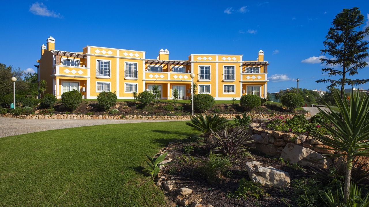 Photo of Outdoor in Estombar