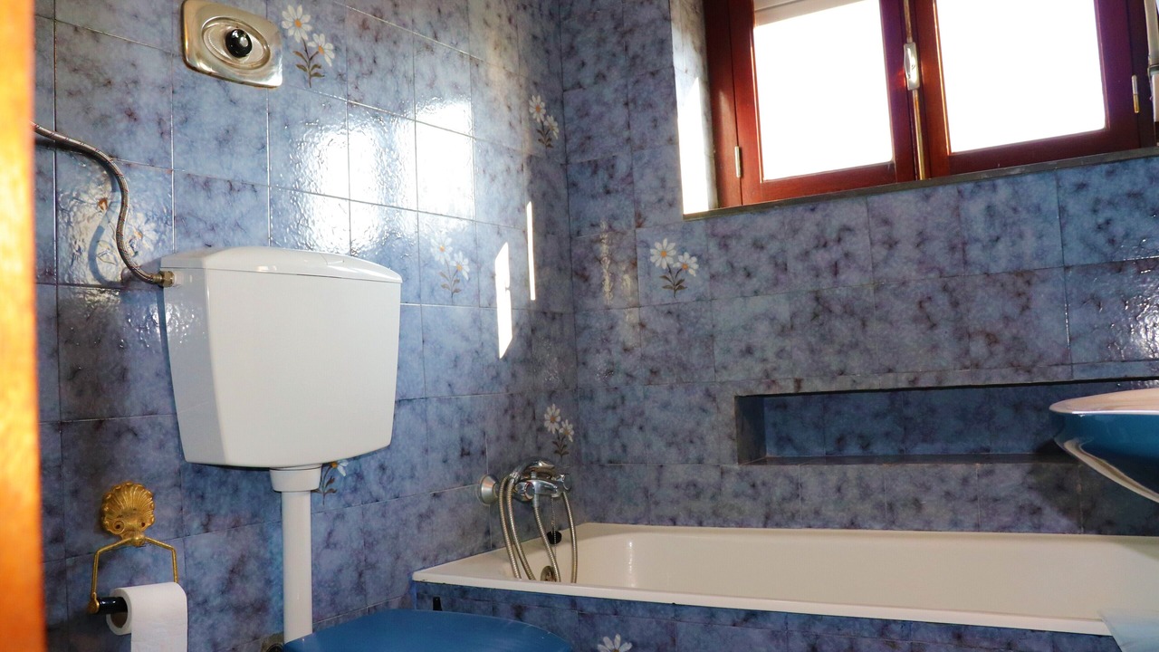 Photo of Bathroom in Ericeira