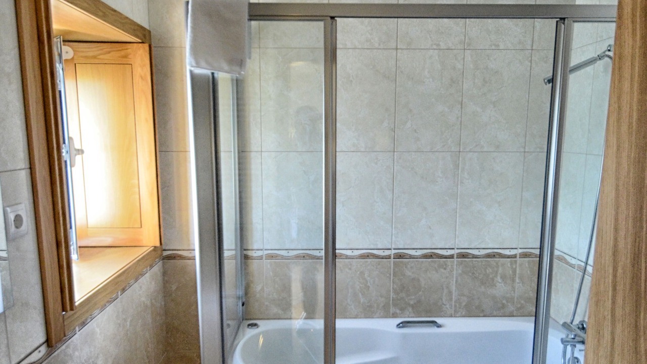 Photo of Bathroom in Molares