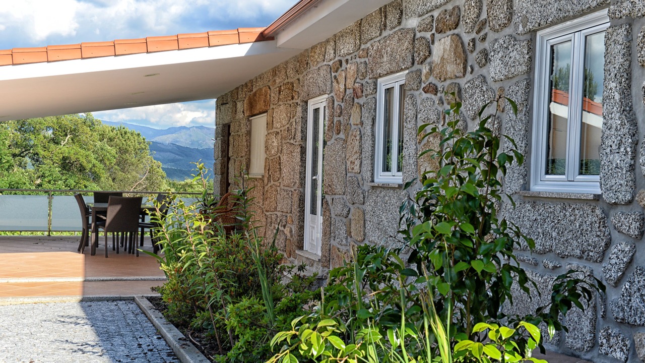 Photo of Outdoor in Molares