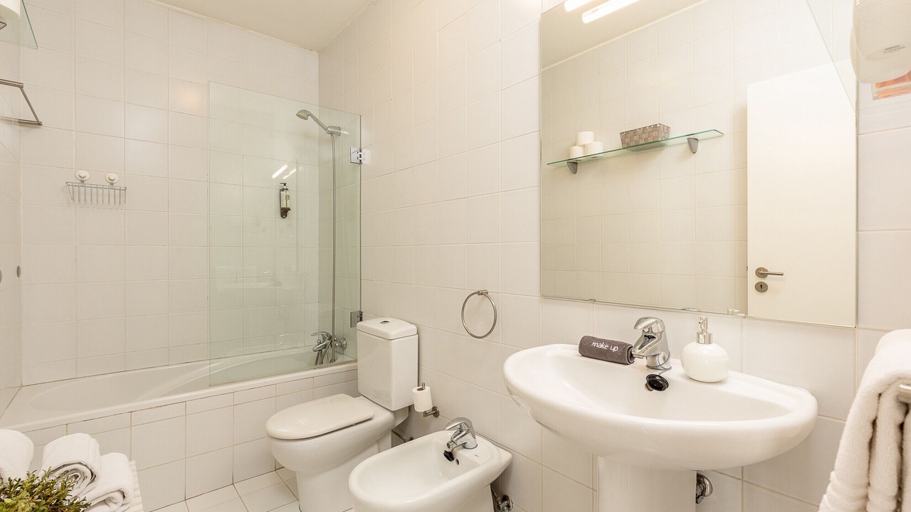 Photo of Bathroom in Centro / Baixa