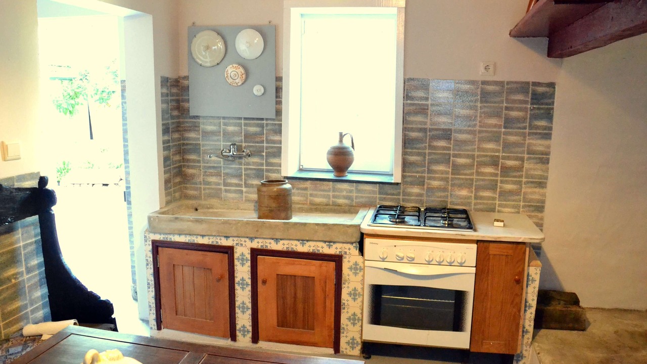 Photo of Kitchen in Alquerubim