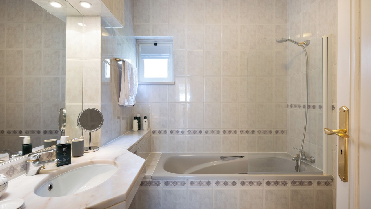 Photo of Bathroom in Almoinha