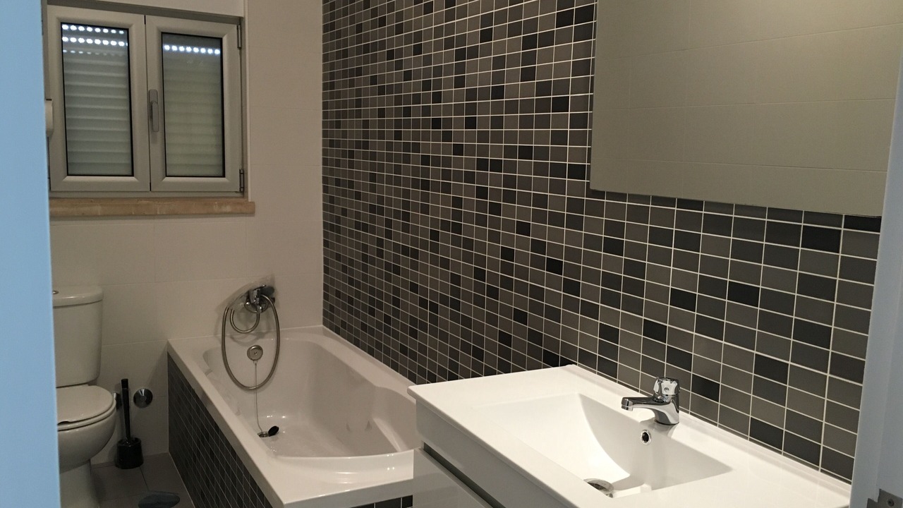 Photo of Bathroom in Alcobaca