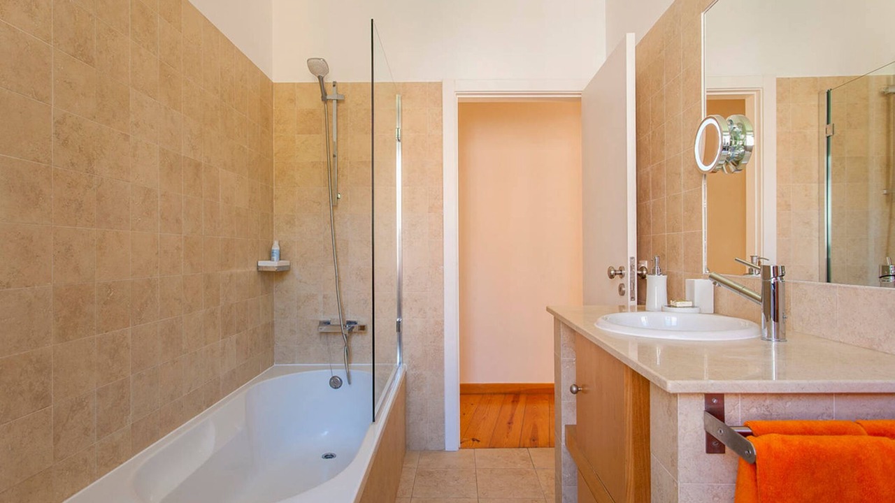 Photo of Bathroom in Lisbon Old Town