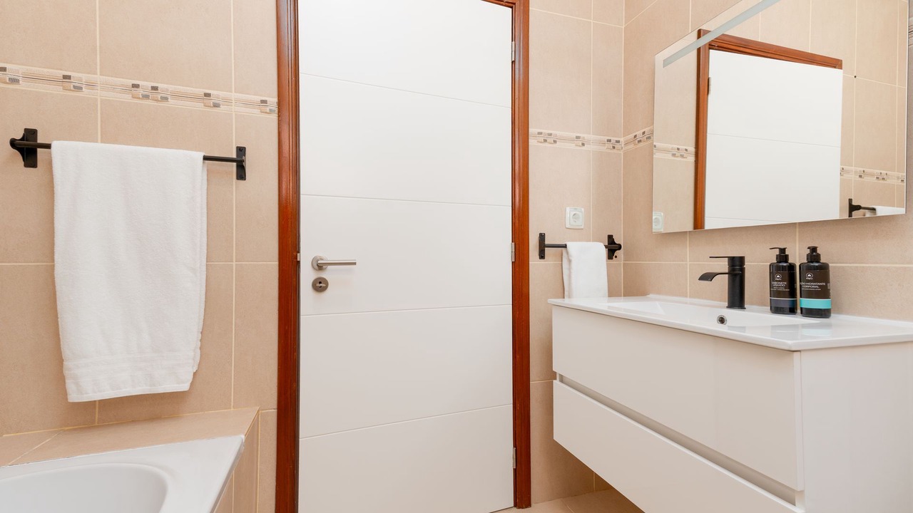 Photo of Bathroom in Estreito da Calheta