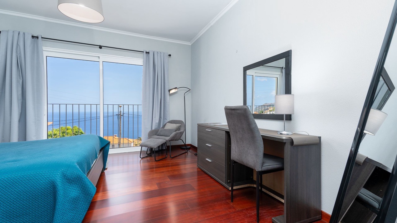 Photo of Bedroom in Estreito da Calheta