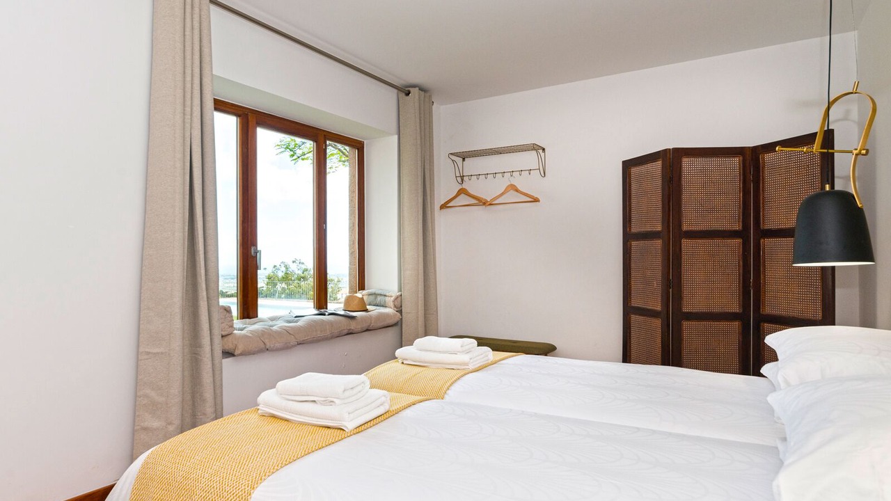 Photo of Bedroom in Malveira da Serra
