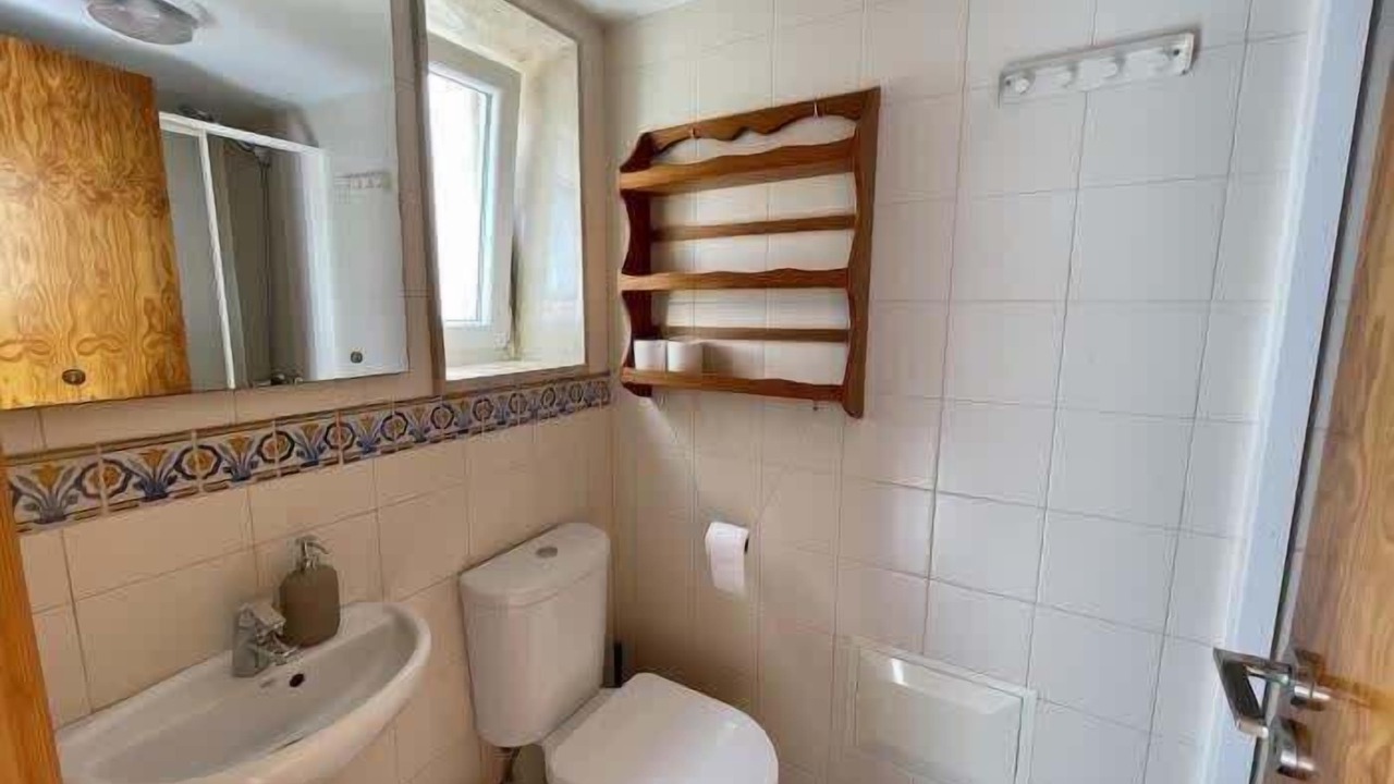 Photo of Bathroom in Atalaia