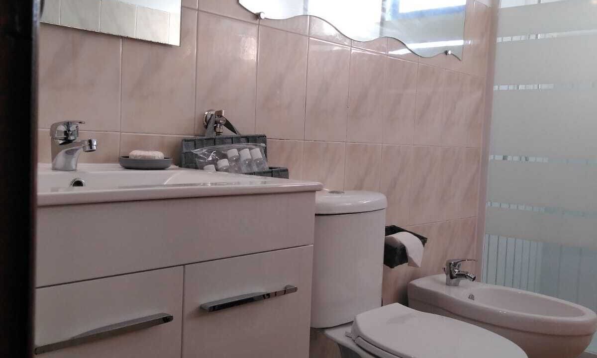 Photo of Bathroom in Azenhas do Mar