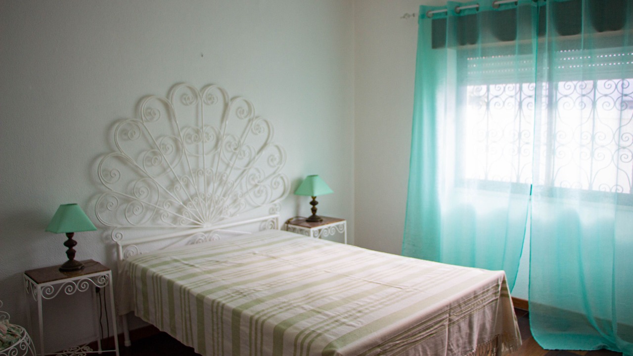 Photo of Bedroom in Setubal