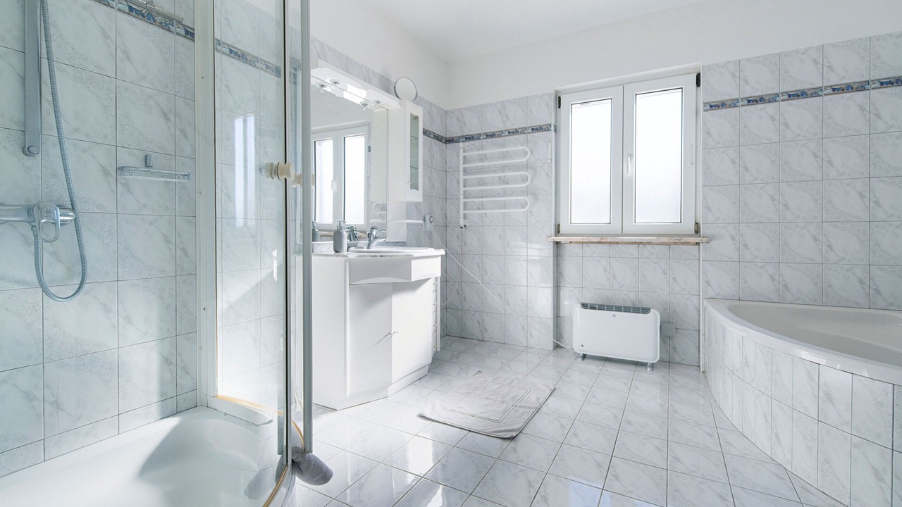 Photo of Bathroom in Aljezur