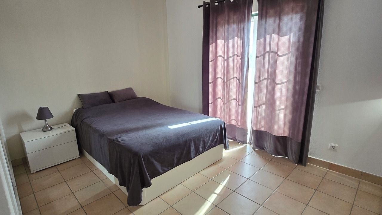 Photo of Bedroom in Porches