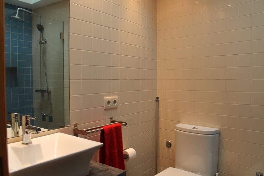 Photo of Bathroom in Almocageme