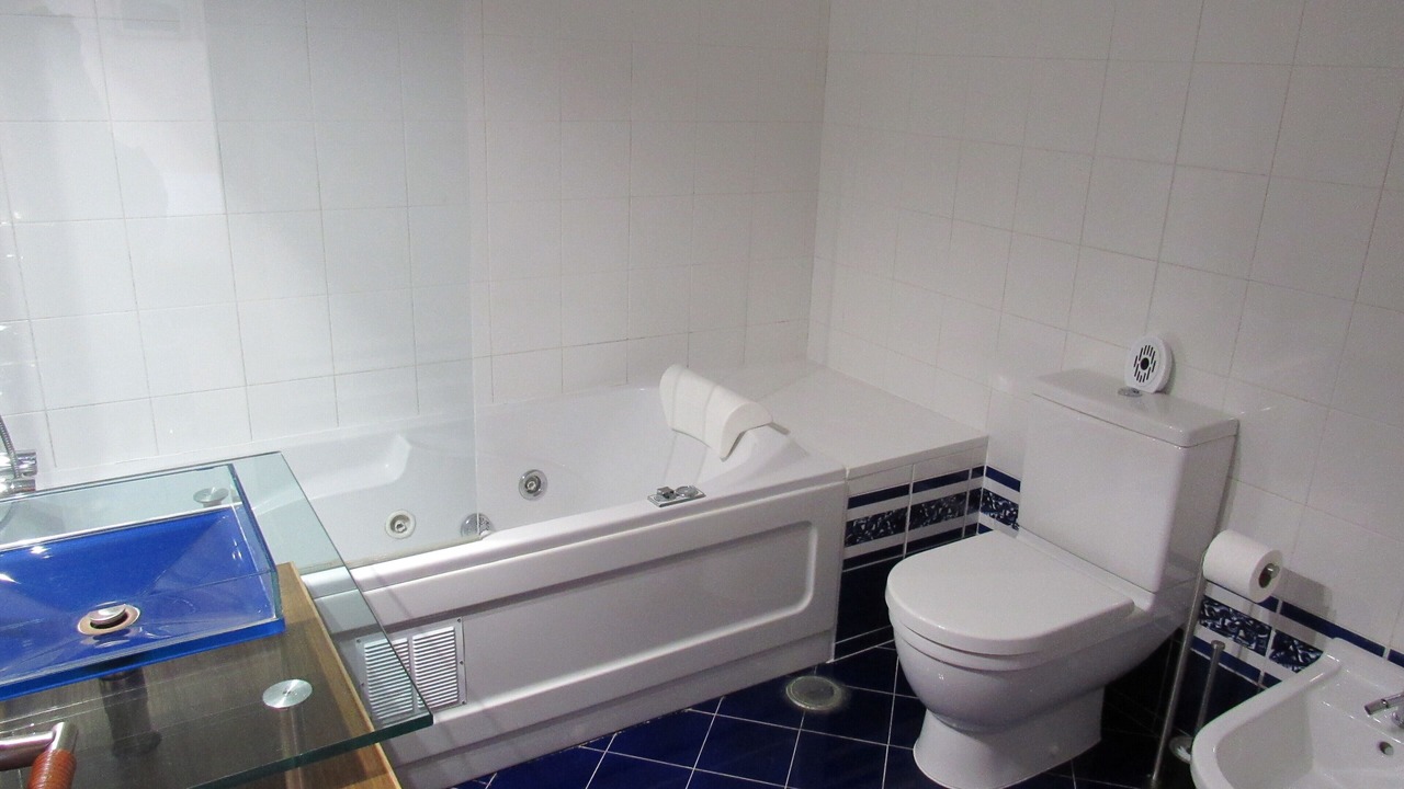 Photo of Bathroom in Setubal