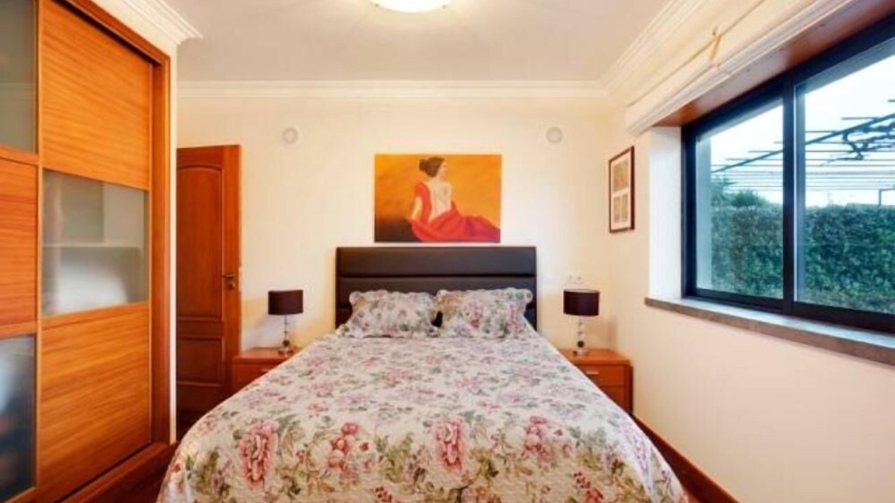 Photo of Bedroom in Malveira da Serra
