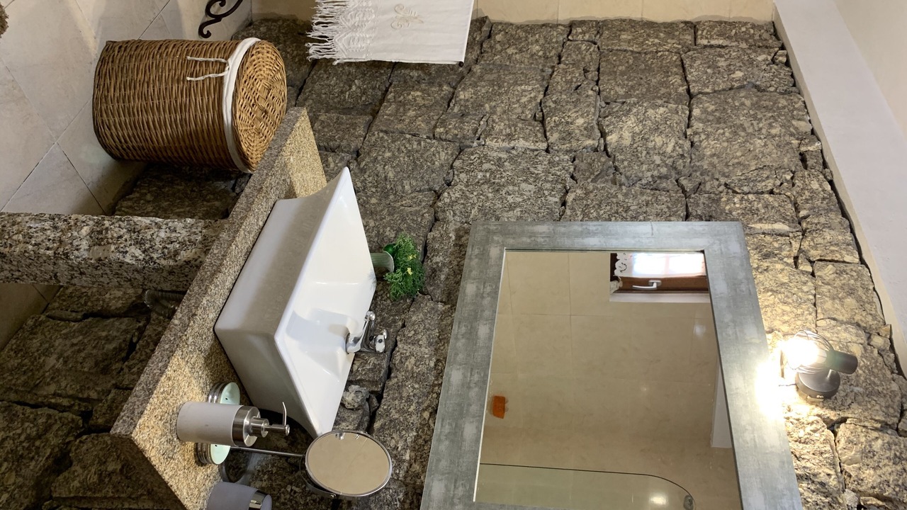 Photo of Bathroom in Guilhofrei