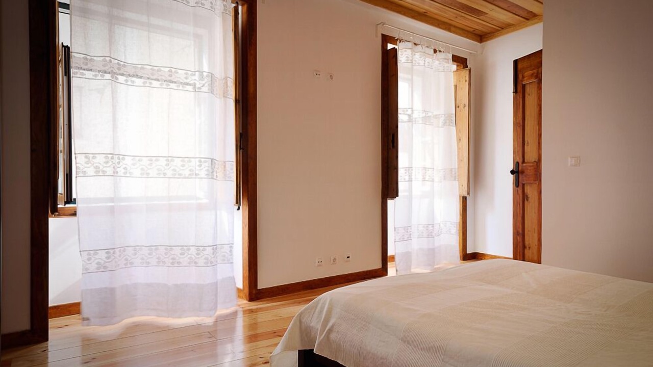 Photo of Bedroom in Santo Estevao
