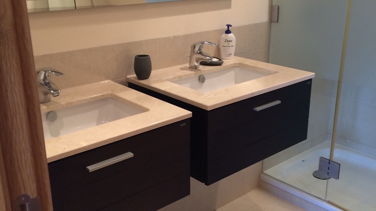 Photo of Bathroom in Quarteira