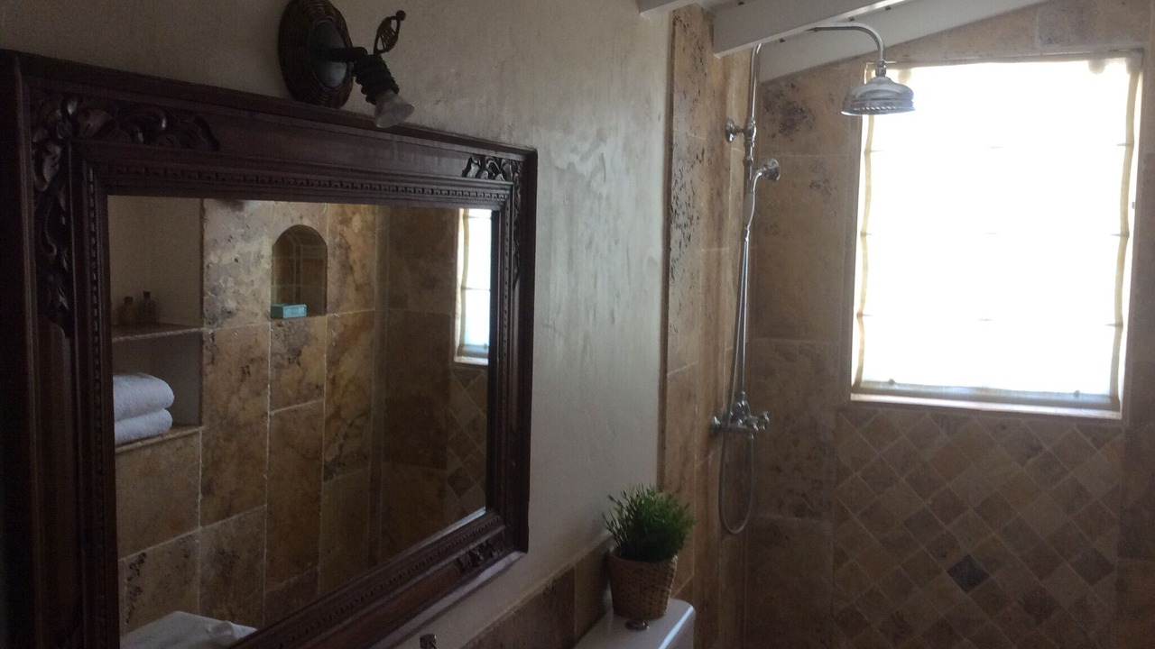 Photo of Bathroom in Tavira