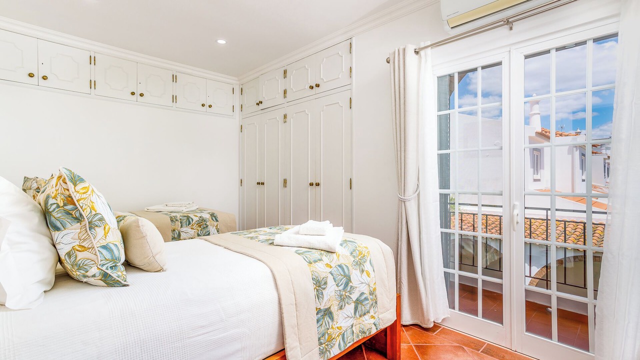 Photo of Bedroom in Manta Rota