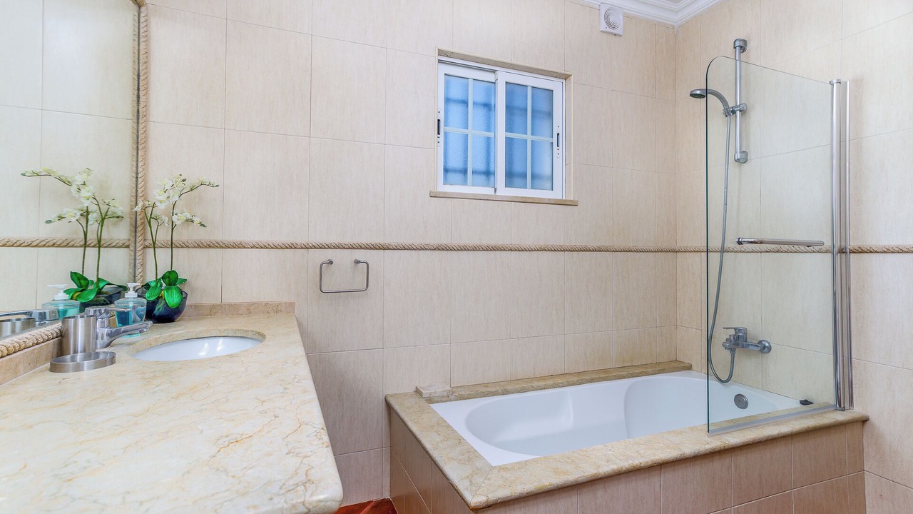 Photo of Bathroom in Manta Rota