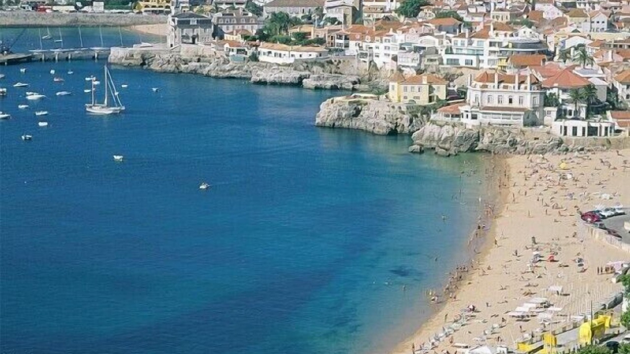 Photo of Others in Cascais