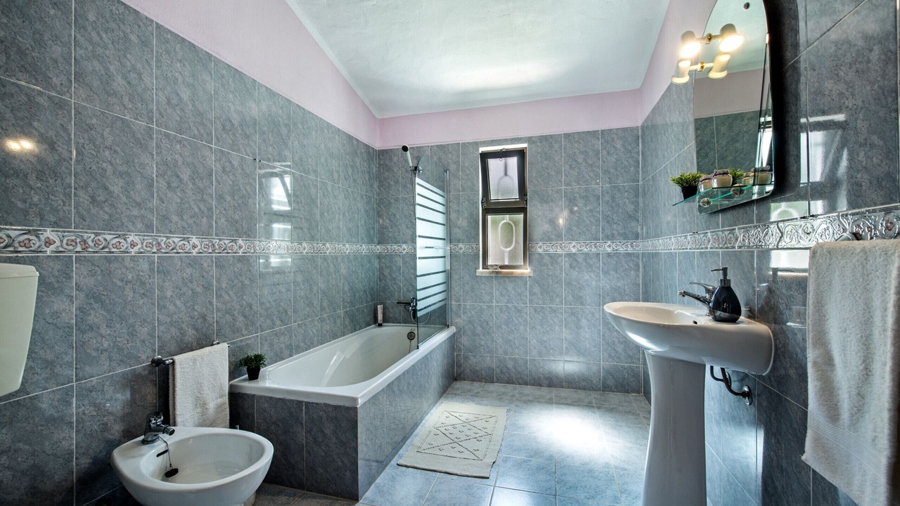 Photo of Bathroom in Sesmarias