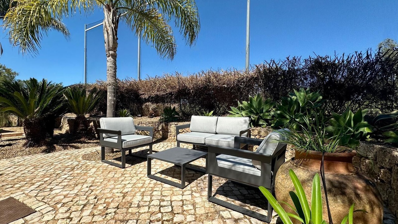 Photo of Patio Balcony in Estombar