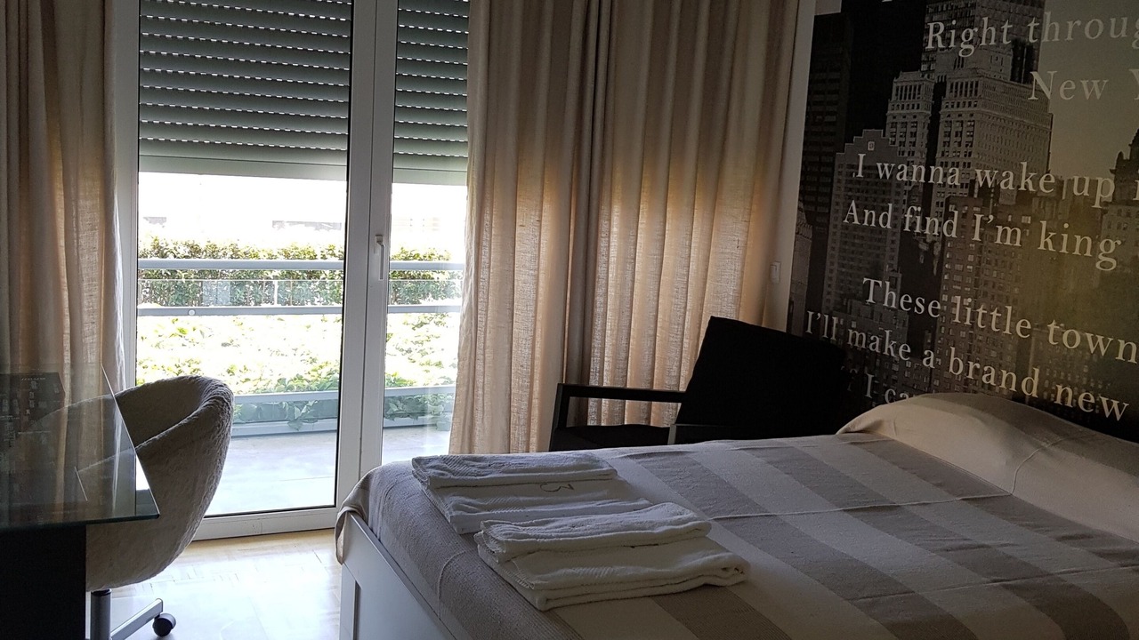 Photo of Bedroom in Cascais