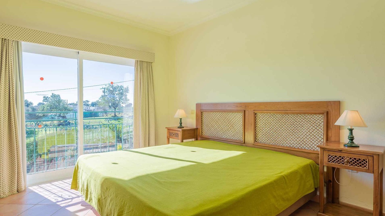 Photo of Bedroom in Vale de Parra