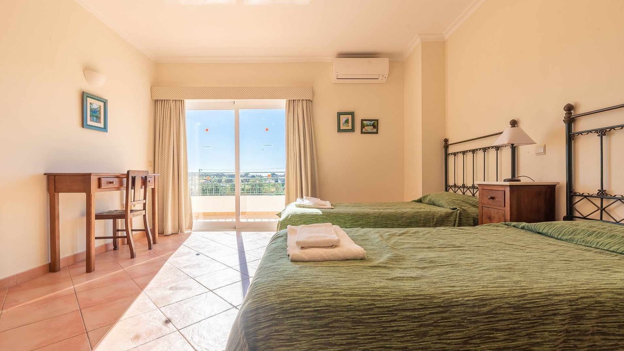 Photo of Bedroom in Vale de Parra