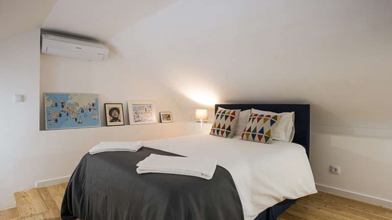 Photo of Bedroom in Lisbon Old Town
