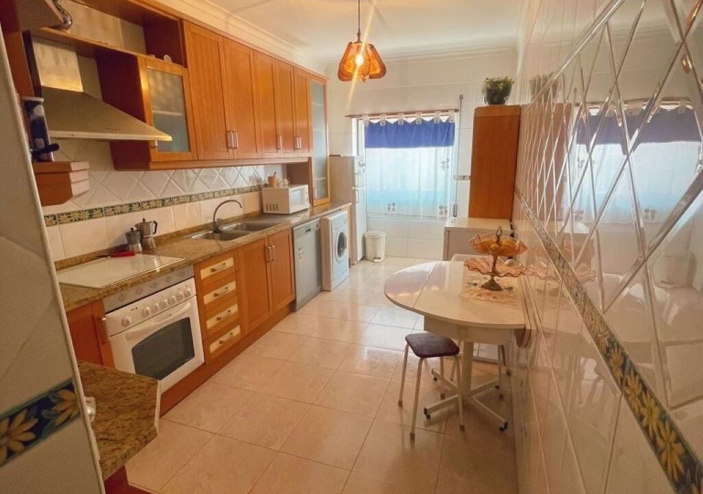 Photo of Kitchen in Samouco
