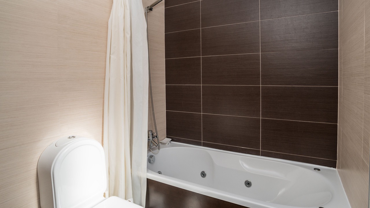 Photo of Bathroom in Patroves