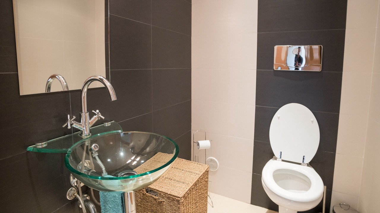 Photo of Bathroom in Patroves
