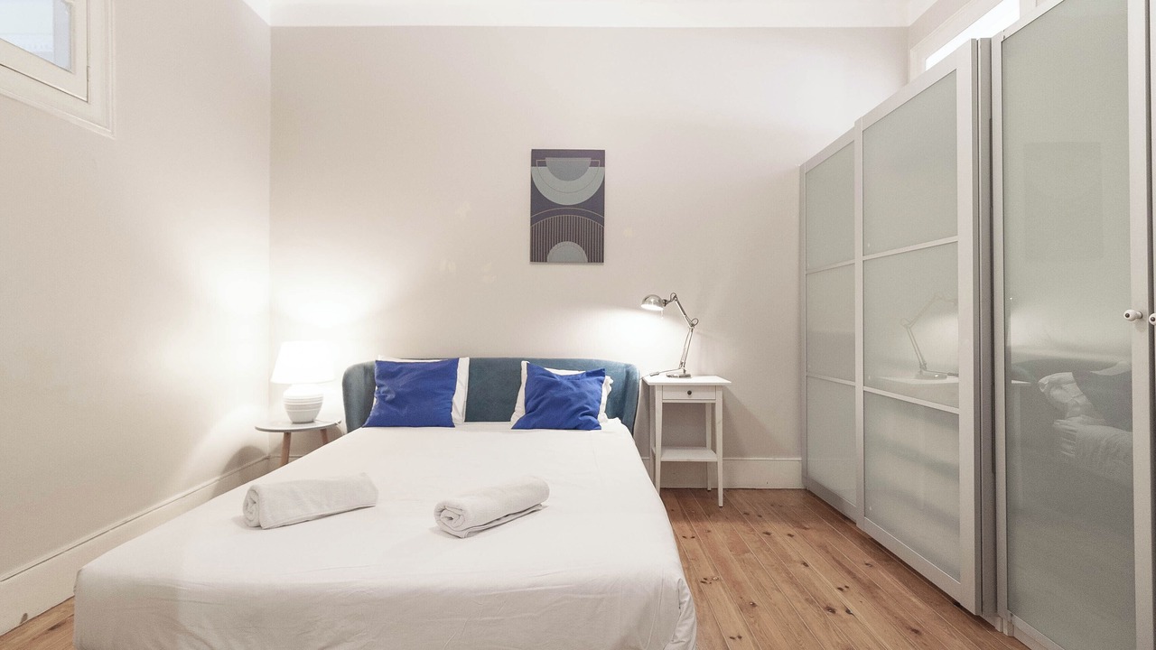 Photo of Bedroom in Lisbon Old Town