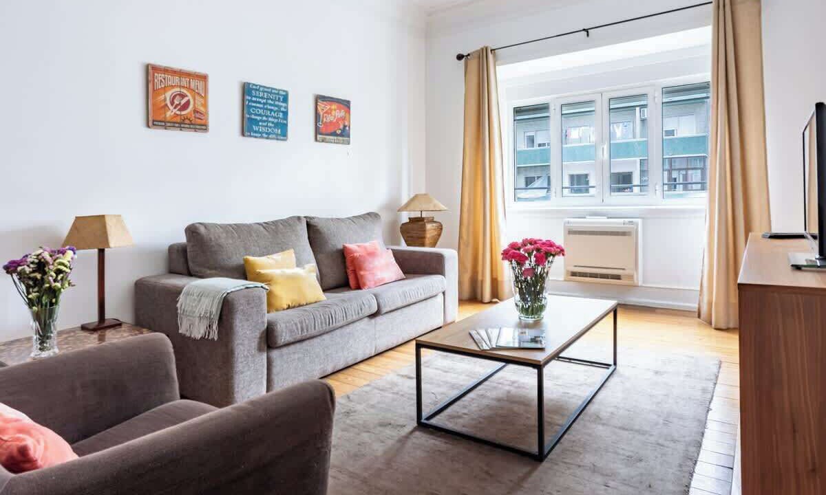 Photo of Livingroom in Sao Jorge de Arroios