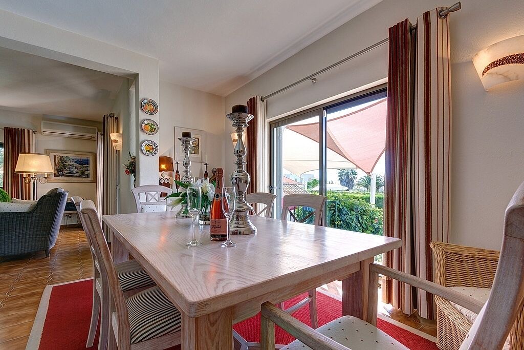 Photo of Livingroom in Luz