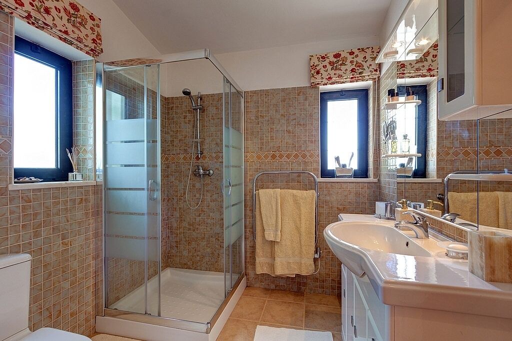 Photo of Bathroom in Luz