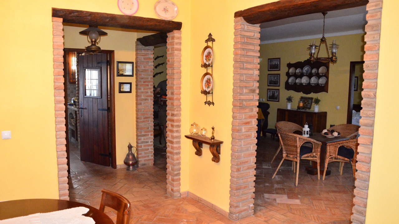 Photo of Others in Bernarda